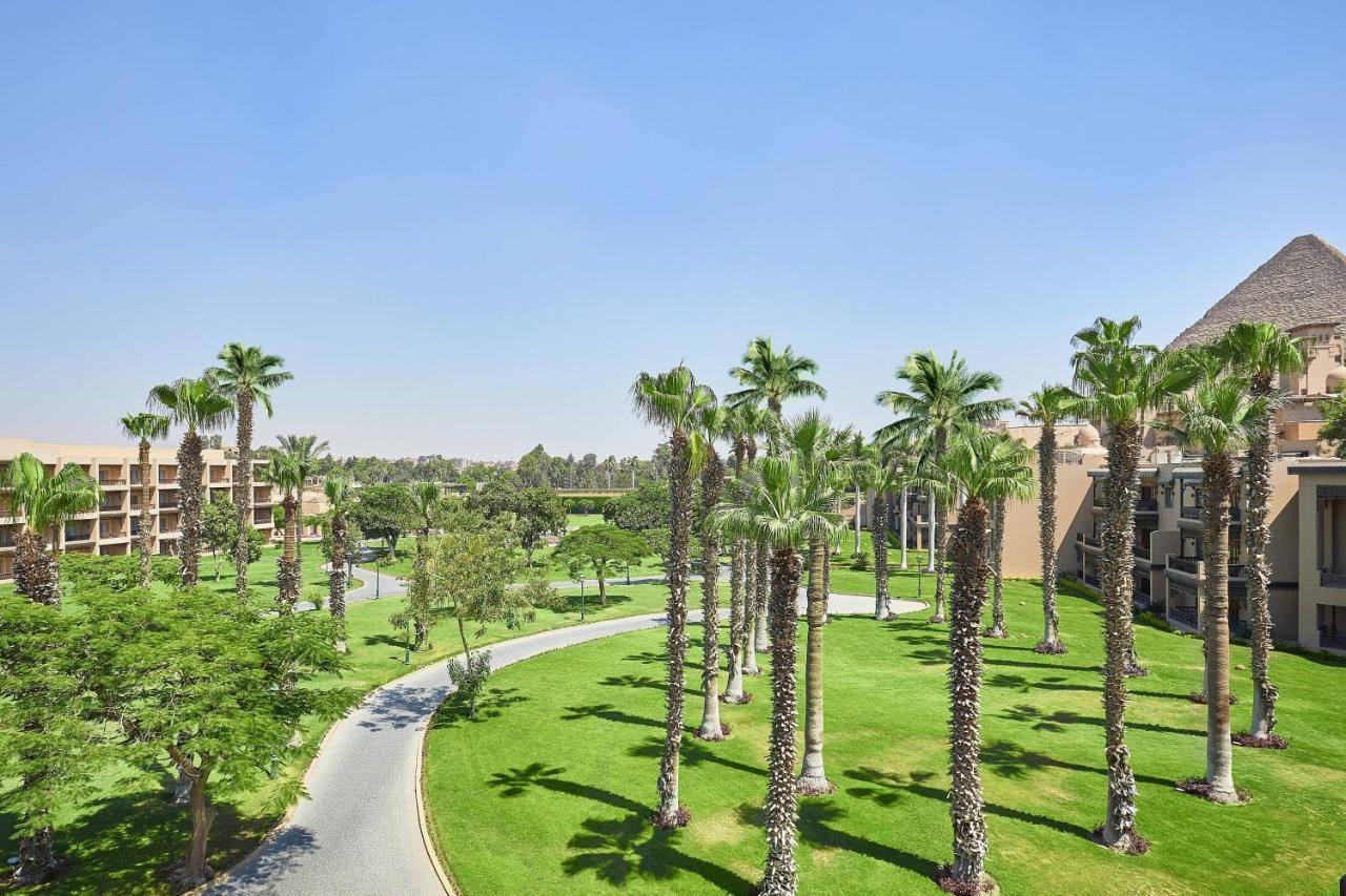 Marriott Mena House, Cairo Hotel Giza Exterior photo The grounds of the Arizona Inn