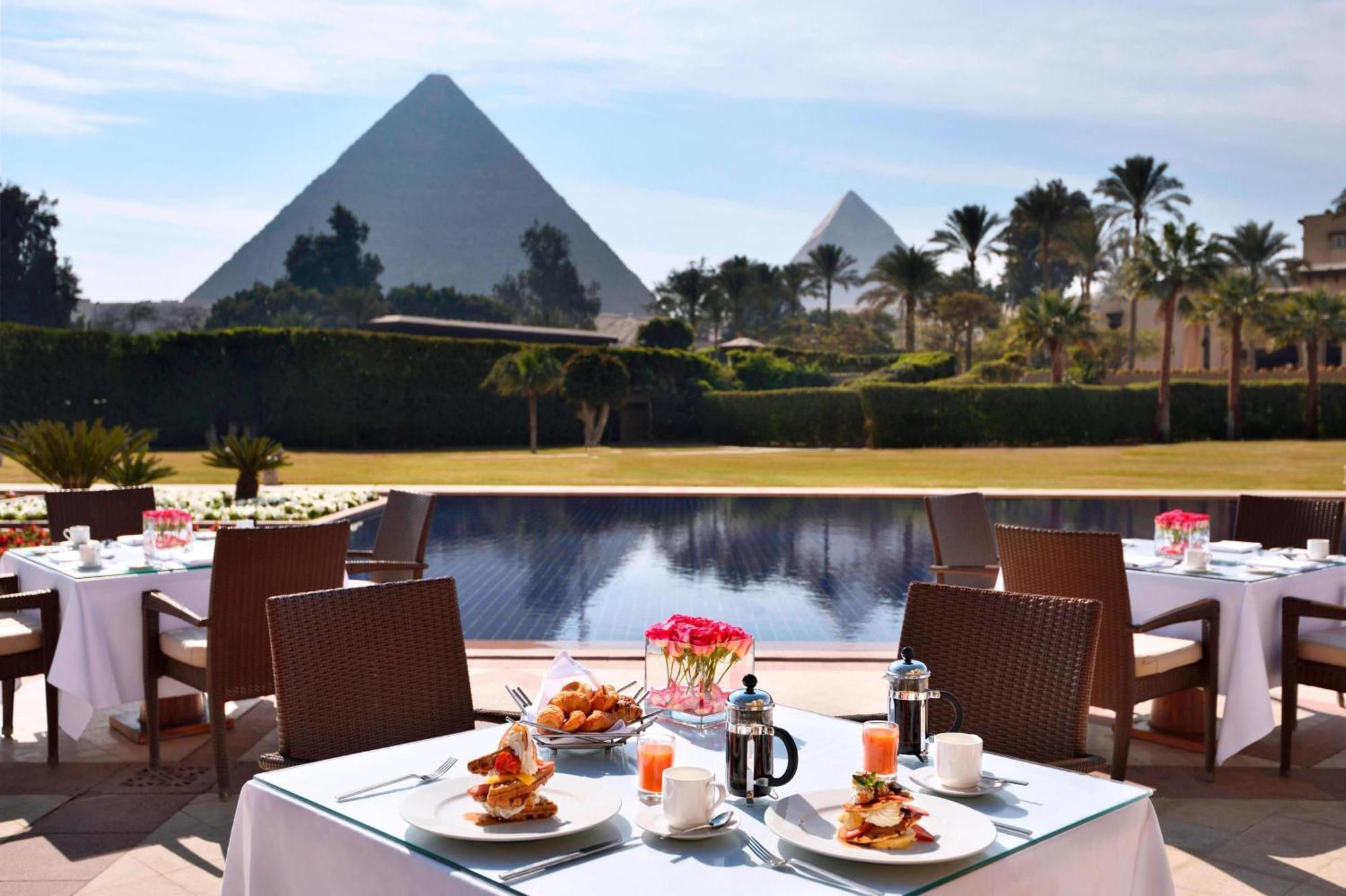 Marriott Mena House, Cairo Hotel Giza Exterior photo The Pyramids Marriott Resort